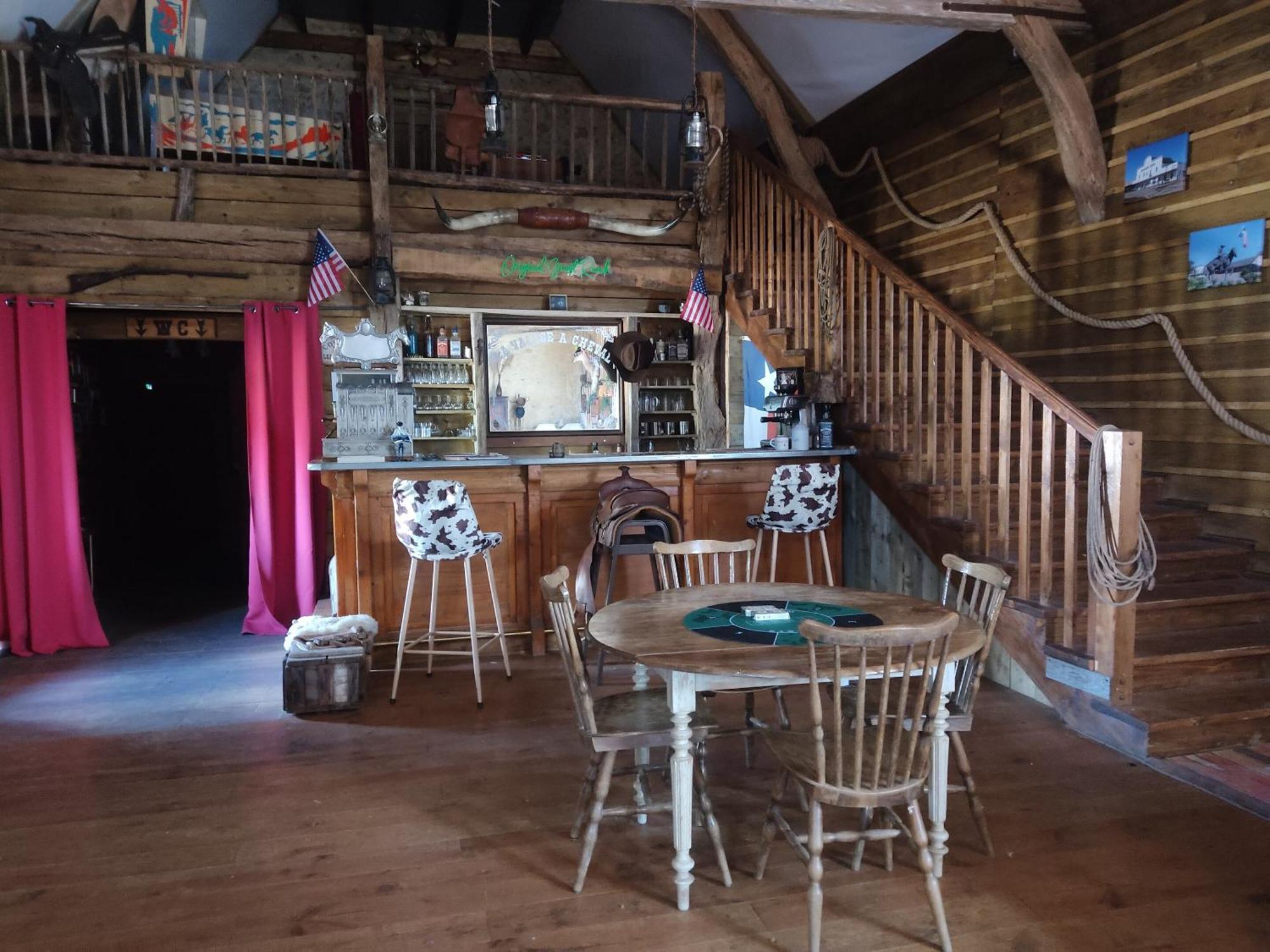 La Valise A Cheval Acomodação com café da manhã Mezieres-sur-Ponthouin Exterior foto